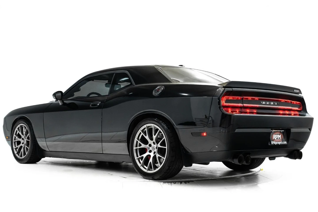 2009 Dodge Challenger SRT8 & 392 3rd Gen - Image 12 of 31