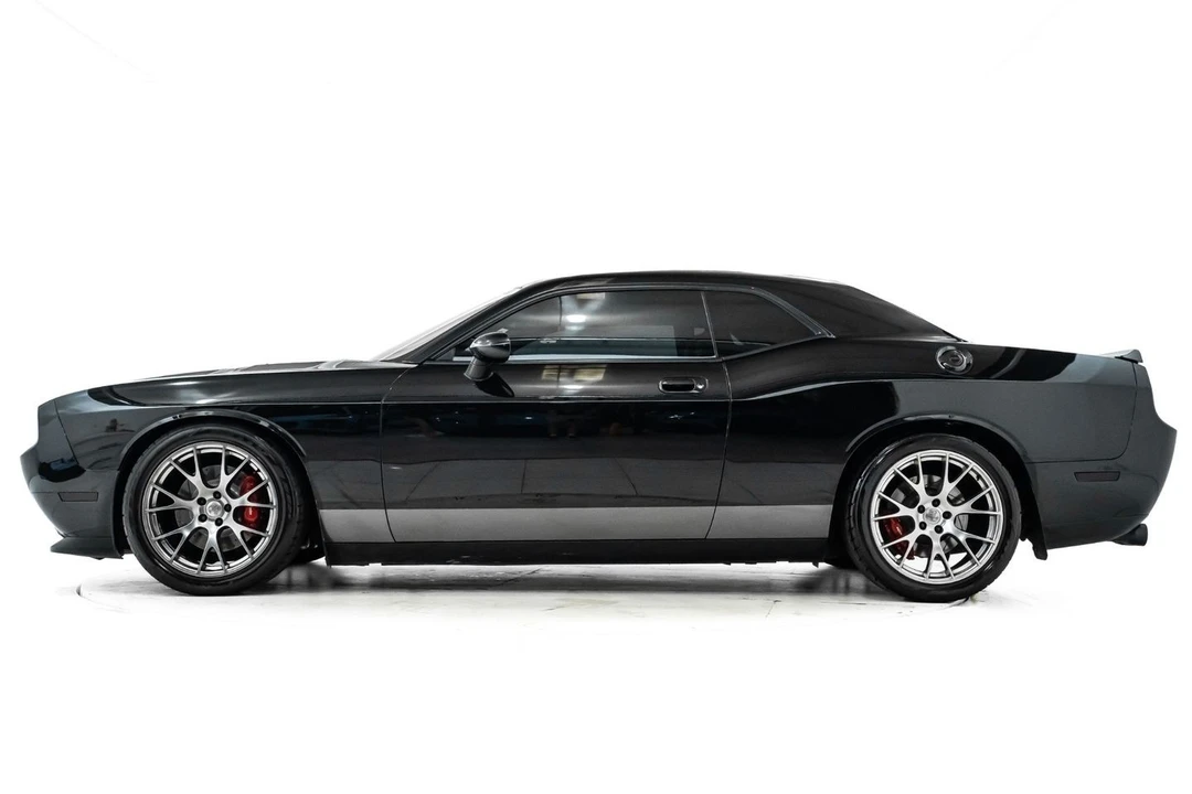 2009 Dodge Challenger SRT8 & 392 3rd Gen - Image 11 of 31