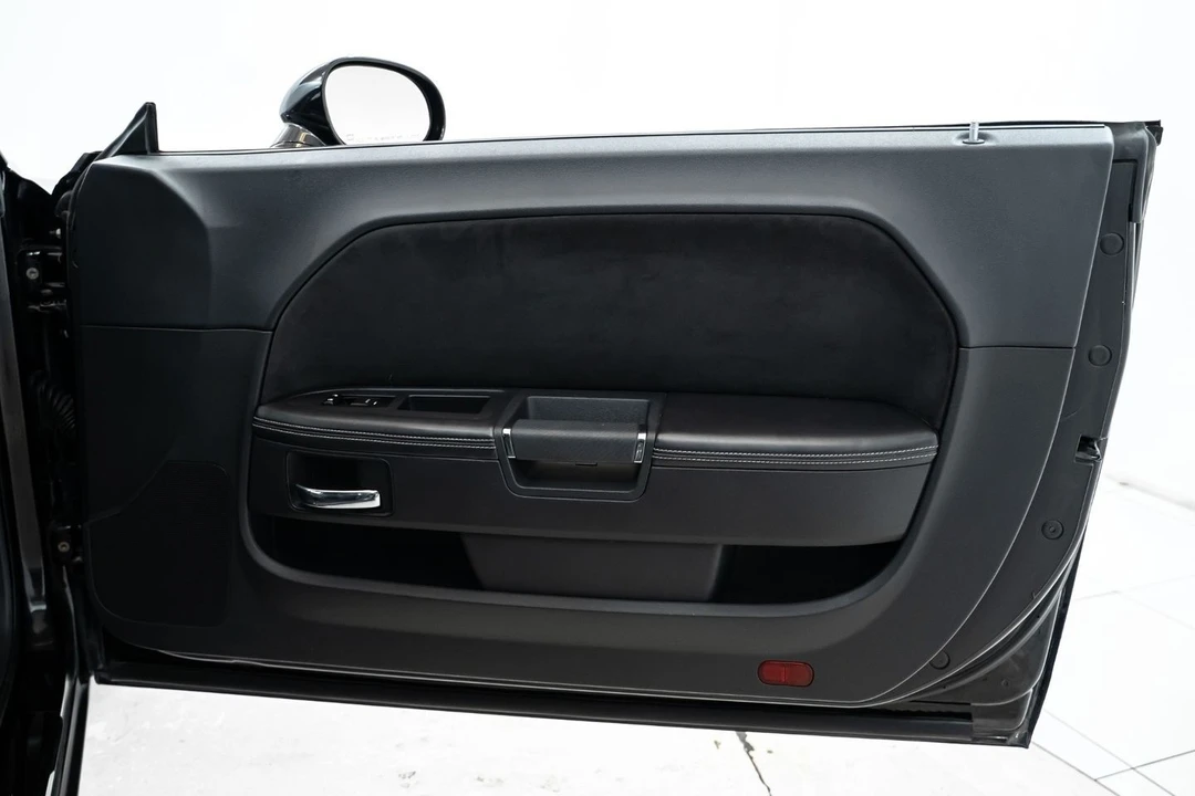 2009 Dodge Challenger SRT8 & 392 3rd Gen - Image 27 of 31