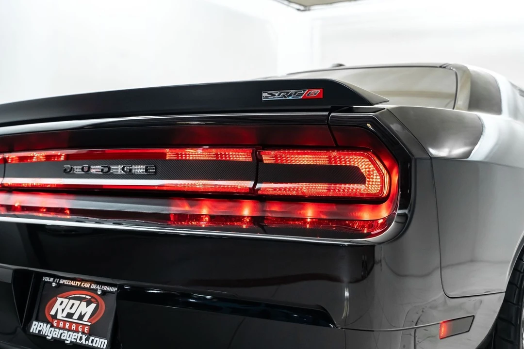 2009 Dodge Challenger SRT8 & 392 3rd Gen - Image 14 of 31