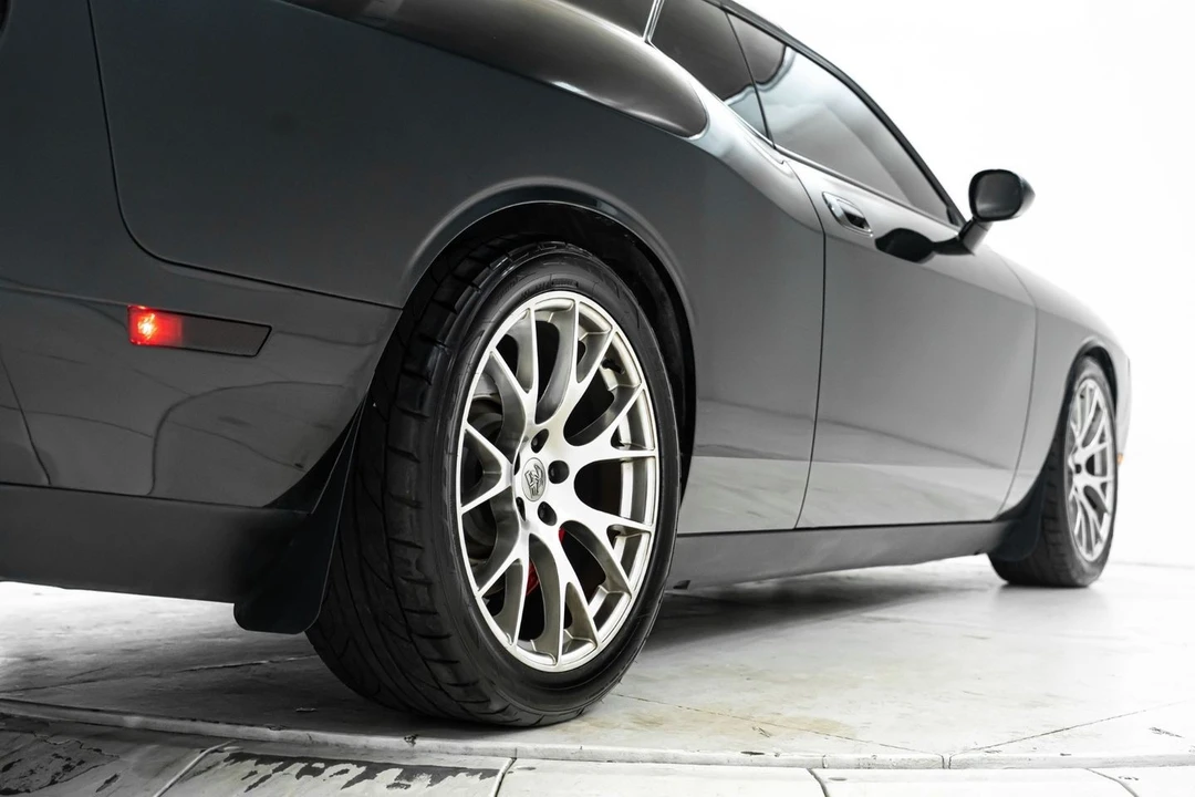 2009 Dodge Challenger SRT8 & 392 3rd Gen - Image 15 of 31
