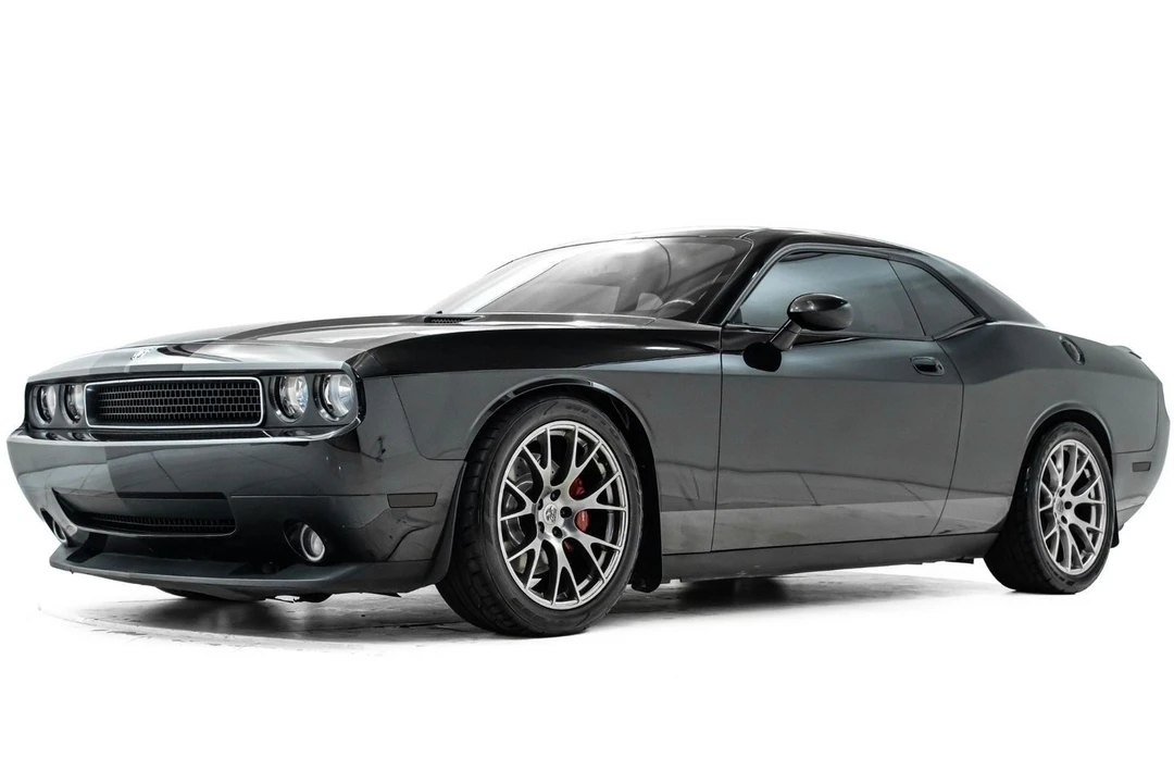 2009 Dodge Challenger SRT8 & 392 3rd Gen - Image 10 of 31