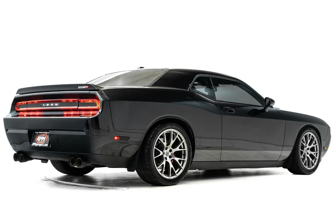 2009 Dodge Challenger SRT8 & 392 3rd Gen - Image 5 of 31