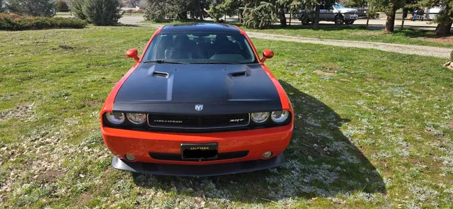 2009 Dodge Challenger SRT8 Manual