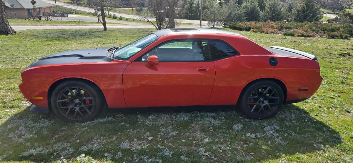 2009 Dodge Challenger SRT8 & 392 3rd Gen - Image 2 of 12
