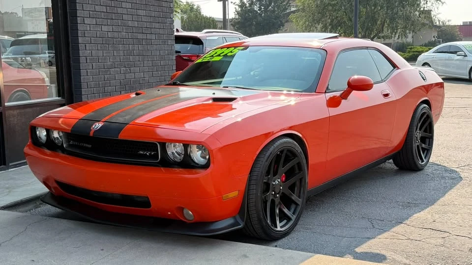 2009 Dodge Challenger SRT8 & 392 3rd Gen - Image 8 of 17