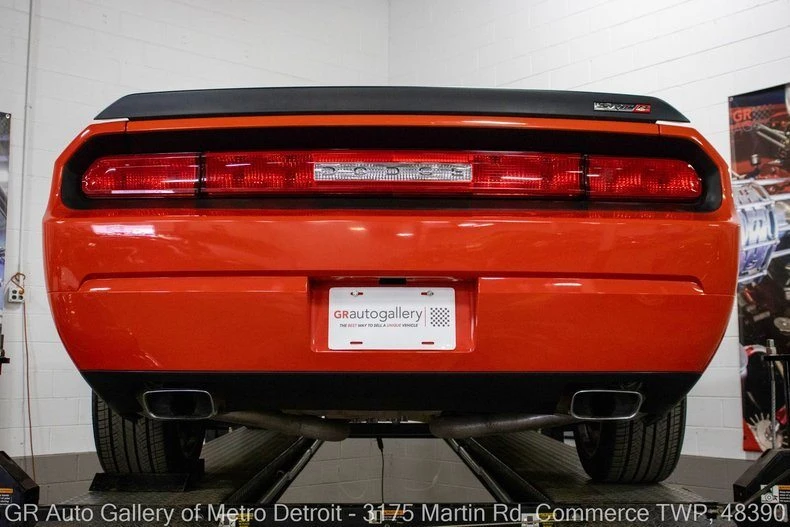 2009 Dodge Challenger SRT8 & 392 3rd Gen - Image 20 of 20