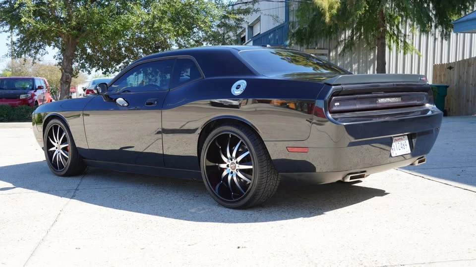 2009 Dodge Challenger SRT8 & 392 3rd Gen - Image 8 of 16