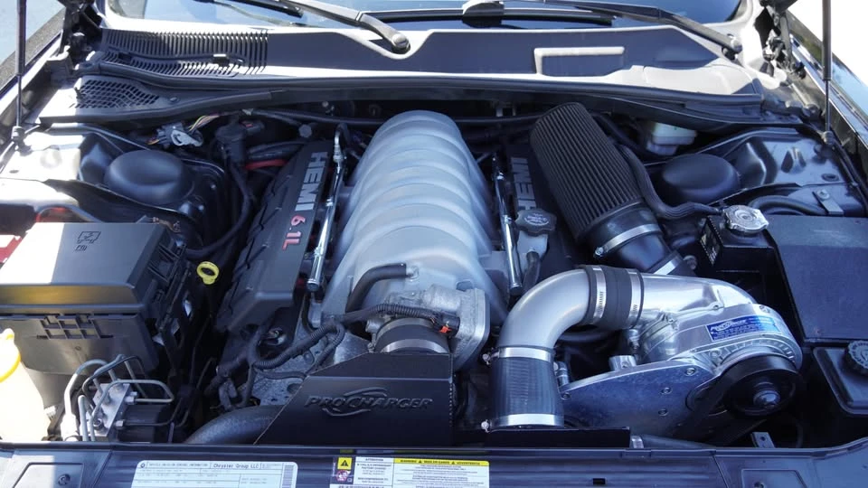 2009 Dodge Challenger SRT8 & 392 3rd Gen - Image 10 of 16