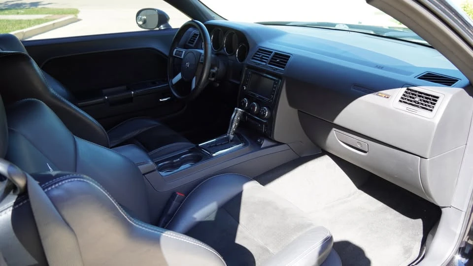 2009 Dodge Challenger SRT8 & 392 3rd Gen - Image 14 of 16