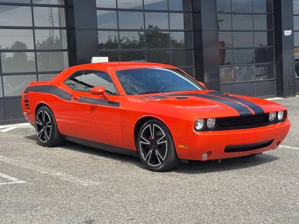 2009 Dodge Challenger SRT8 & 392 3rd Gen - Image 8 of 20
