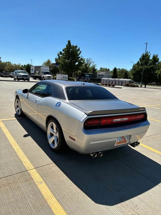 2009 Dodge Challenger 3rd Gen - Image 2 of 7