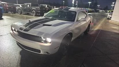 2009 Dodge Challenger 3rd Gen - Image 2 of 5