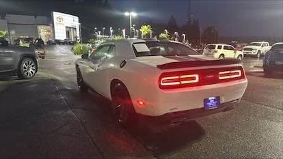 2009 Dodge Challenger 3rd Gen - Image 3 of 5