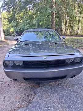 2009 Dodge Challenger SXT Coupe 2D