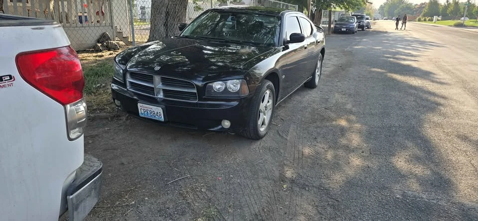 2009 Dodge Challenger 3rd Gen - Image 4 of 14