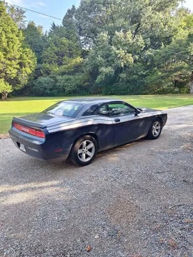 2009 Dodge Challenger SXT Coupe 2D