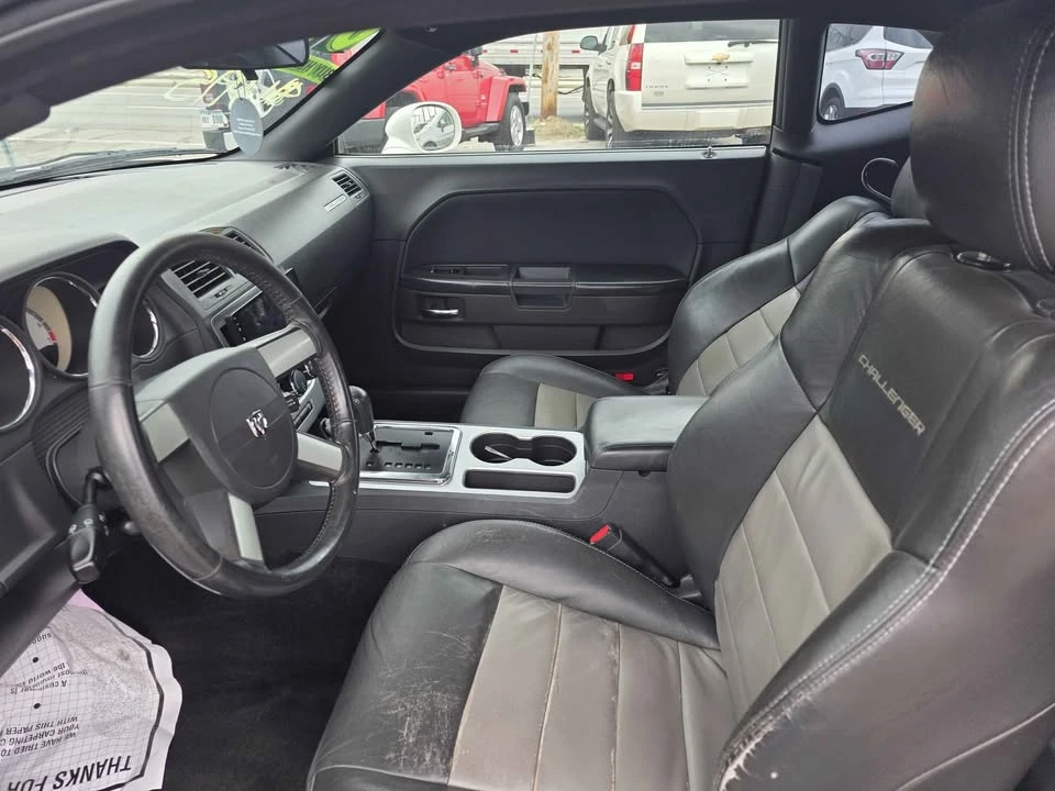 2009 Dodge Challenger 3rd Gen - Image 6 of 9