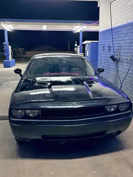 2009 Dodge Challenger SXT Coupe 2D