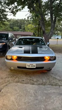 2009 Dodge Challenger SXT Plus Coupe 2D