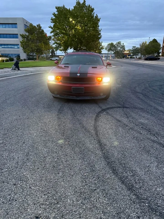 2009 Dodge Challenger 3rd Gen - Image 3 of 14