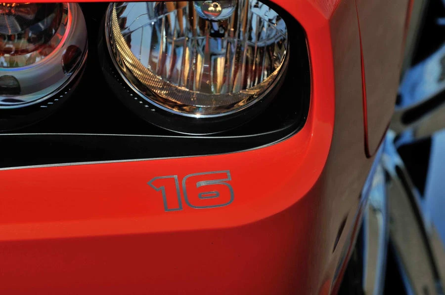 2009 Dodge Challenger 3rd Gen - Image 10 of 12