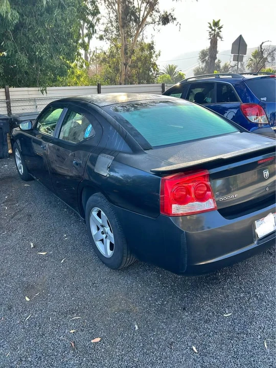 2009 Dodge Charger 6th Gen - Image 10 of 11
