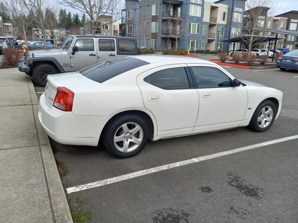 2009 Dodge Charger 6th Gen - Image 4 of 13