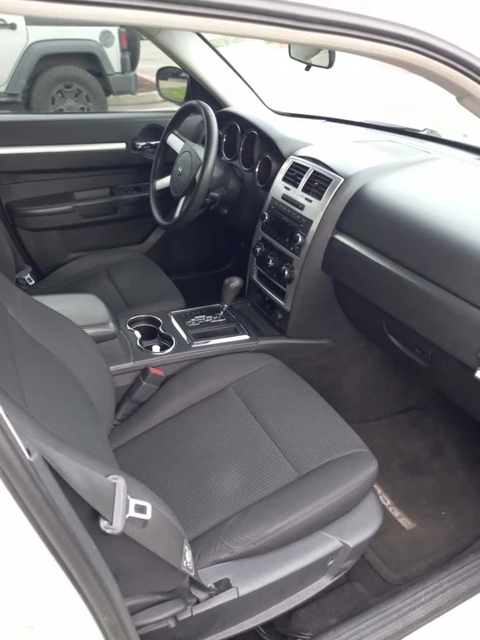 2009 Dodge Charger 6th Gen - Image 7 of 13