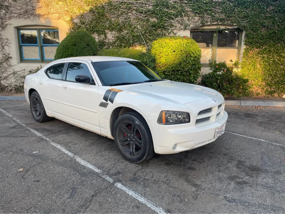 2009 Dodge Charger 6th Gen - Image 13 of 15