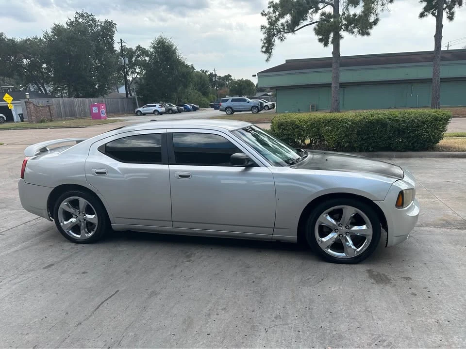 2009 Dodge Charger 6th Gen - Image 2 of 13