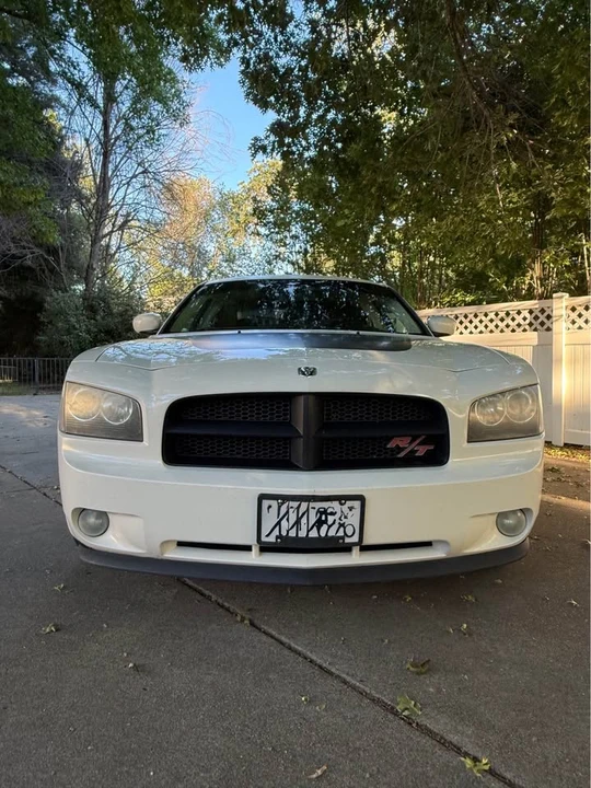 2009 Dodge Charger 6th Gen - Image 2 of 9