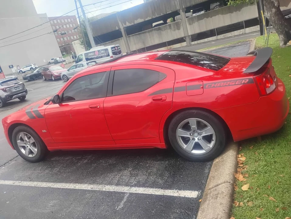 2009 Dodge Charger 6th Gen - Image 6 of 6
