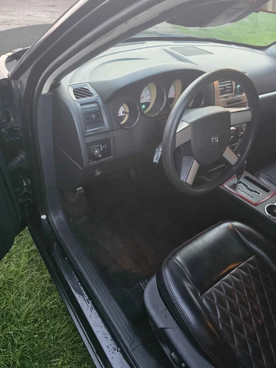 2009 Dodge Charger 6th Gen - Image 10 of 14