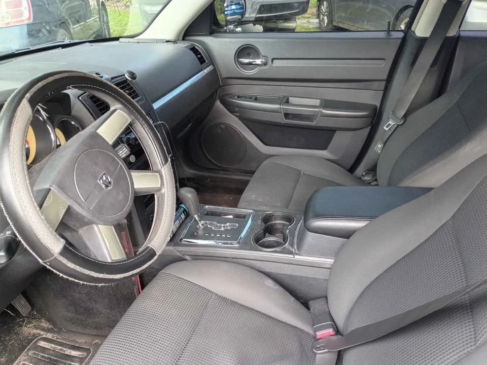2009 Dodge Charger 6th Gen - Image 2 of 7