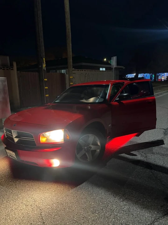 2009 Dodge Charger 6th Gen - Image 2 of 3