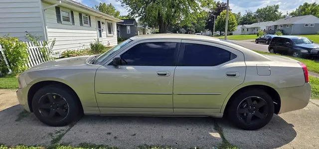 2009 Dodge Charger GT Sedan 4D