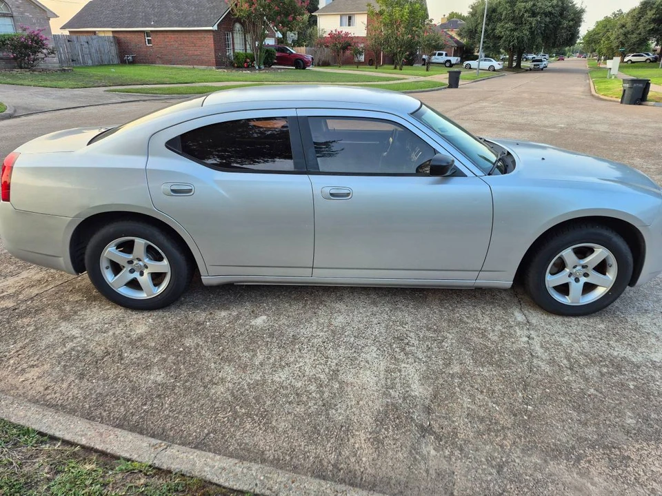 2009 Dodge Charger 6th Gen - Image 2 of 8
