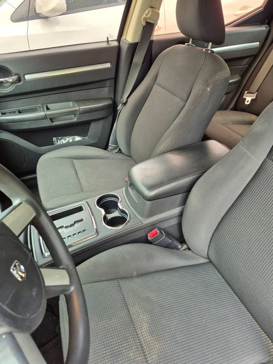 2009 Dodge Charger 6th Gen - Image 6 of 8