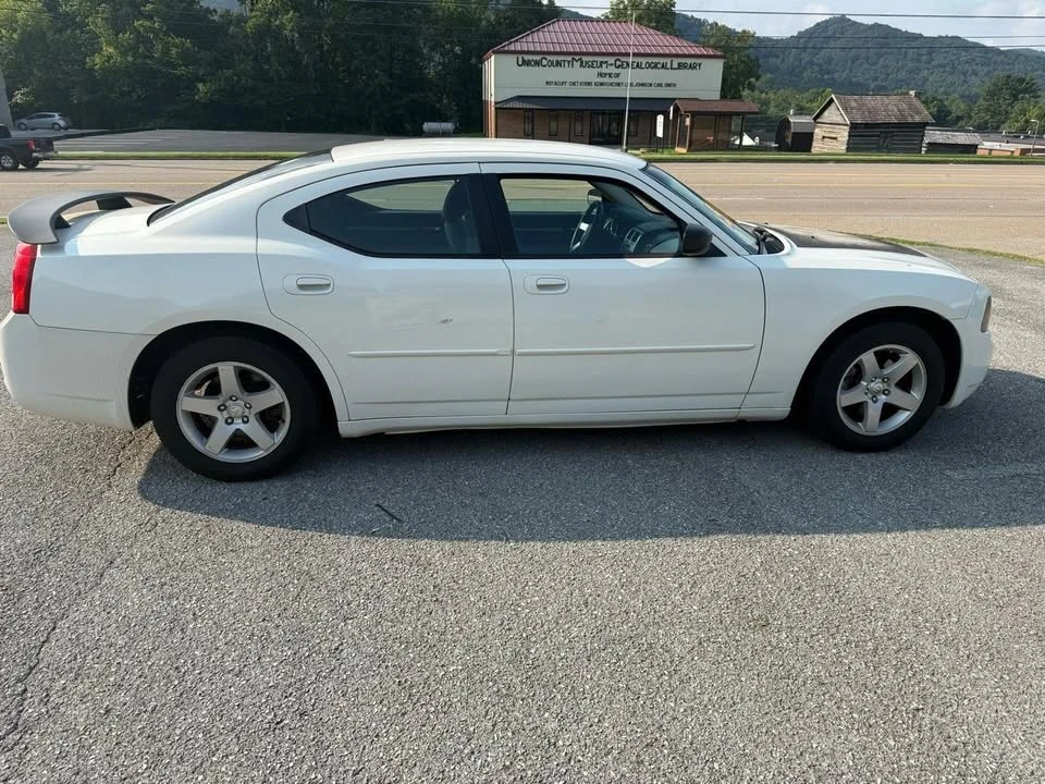 2009 Dodge Charger 6th Gen - Image 8 of 20
