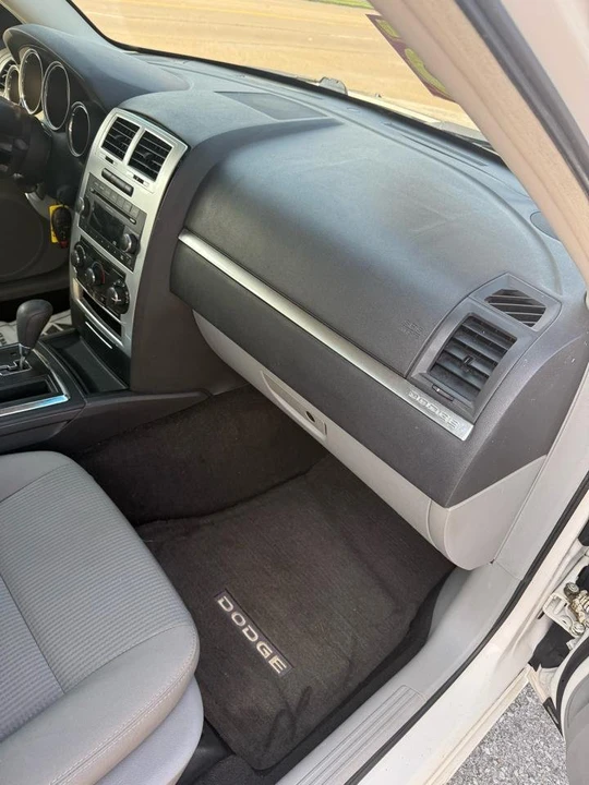 2009 Dodge Charger 6th Gen - Image 15 of 20