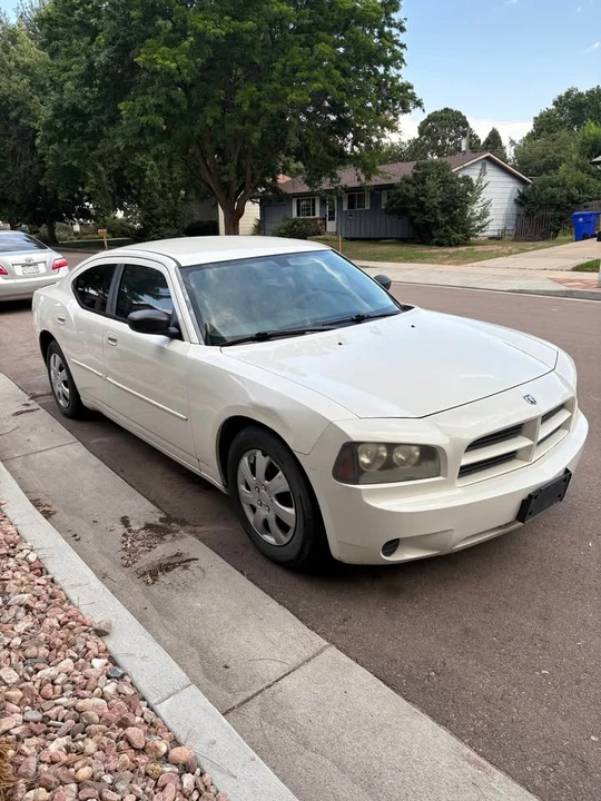 2009 Dodge Charger 6th Gen - Image 3 of 8