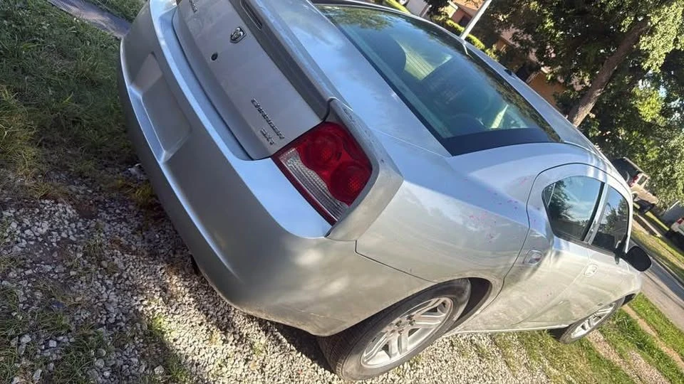 2009 Dodge Charger 6th Gen - Image 4 of 7
