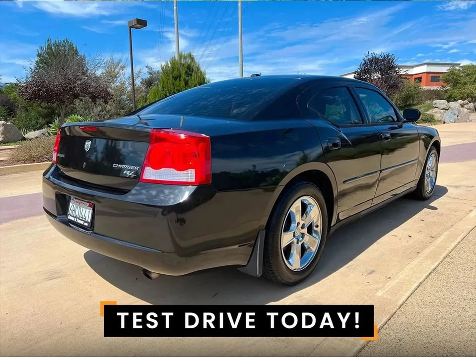 2009 Dodge Charger 6th Gen - Image 11 of 20