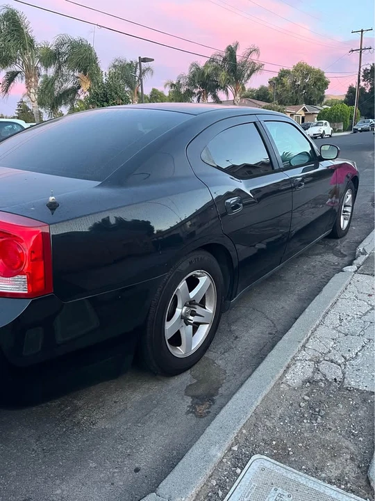 2009 Dodge Charger 6th Gen - Image 4 of 5