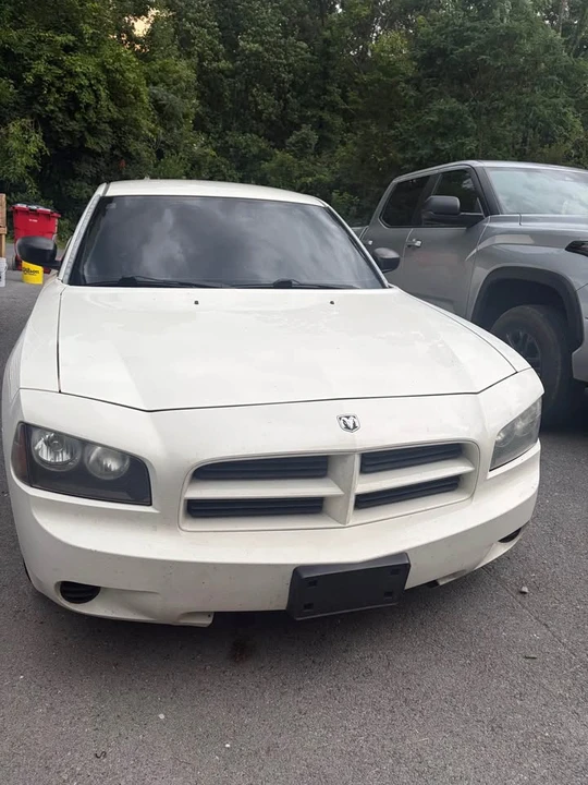 2009 Dodge Charger 6th Gen - Image 2 of 7