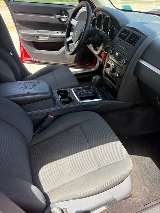 2009 Dodge Charger 6th Gen - Image 6 of 8