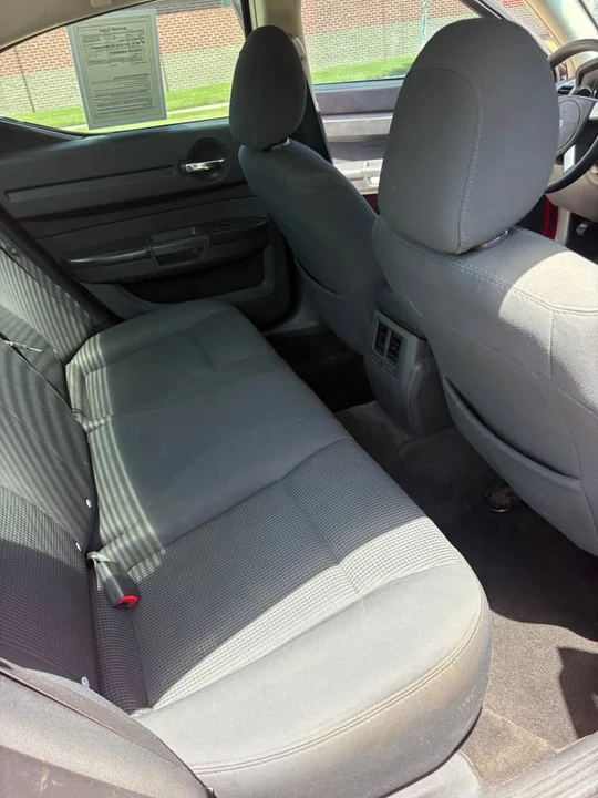 2009 Dodge Charger 6th Gen - Image 7 of 8