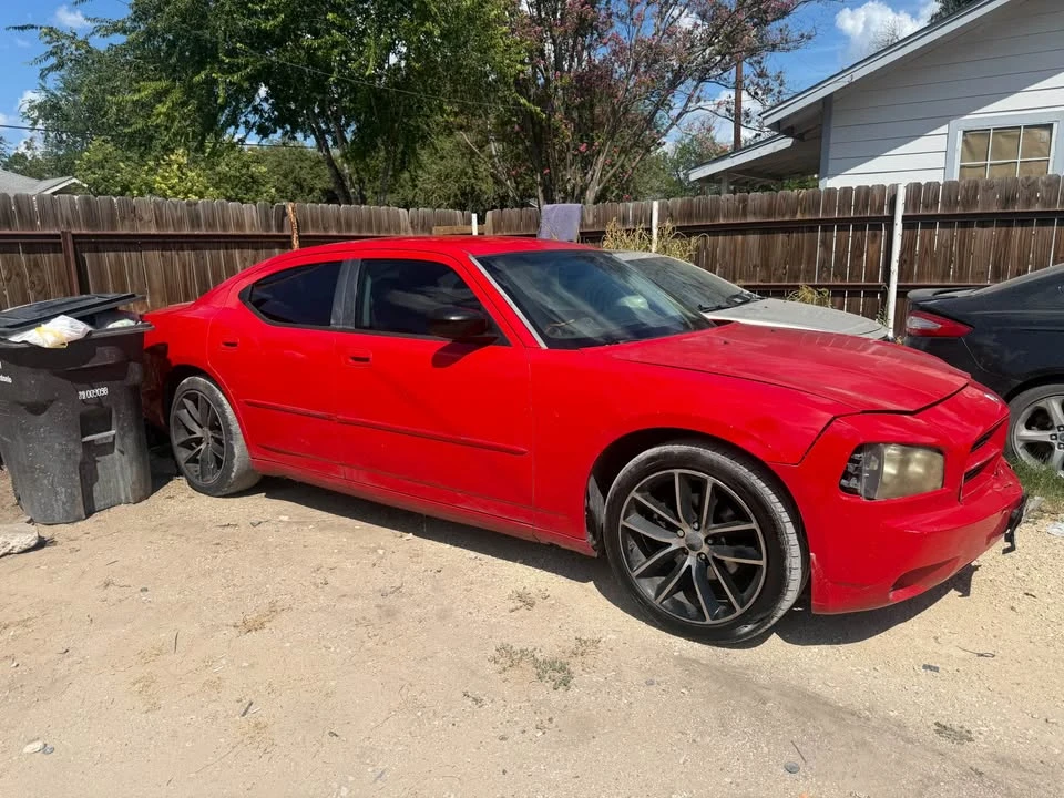 2009 Dodge Charger 6th Gen - Image 2 of 4