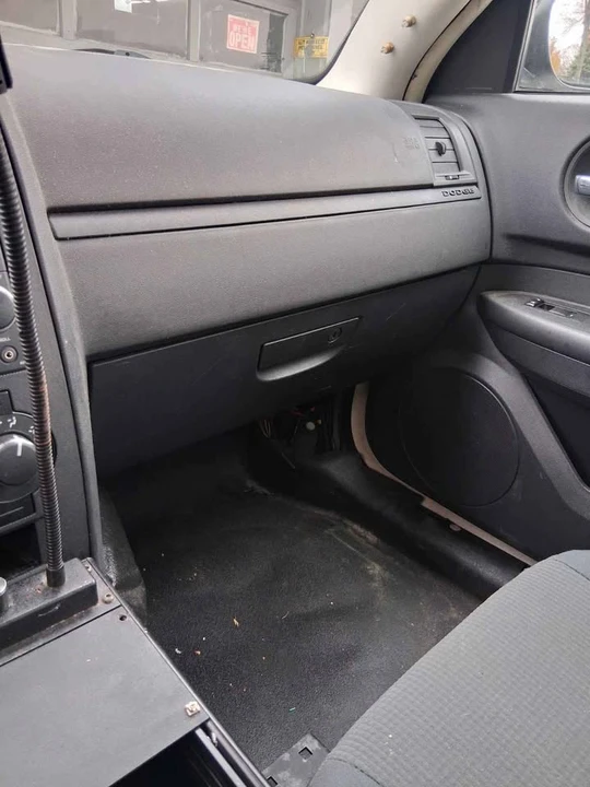 2009 Dodge Charger 6th Gen - Image 16 of 20